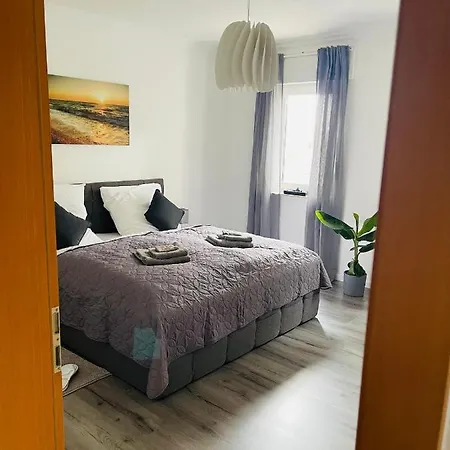 Gemuetlich*Nespresso*Netflix*Arbeitsplatz*Parkplatz Apartment Duisburg Exterior photo