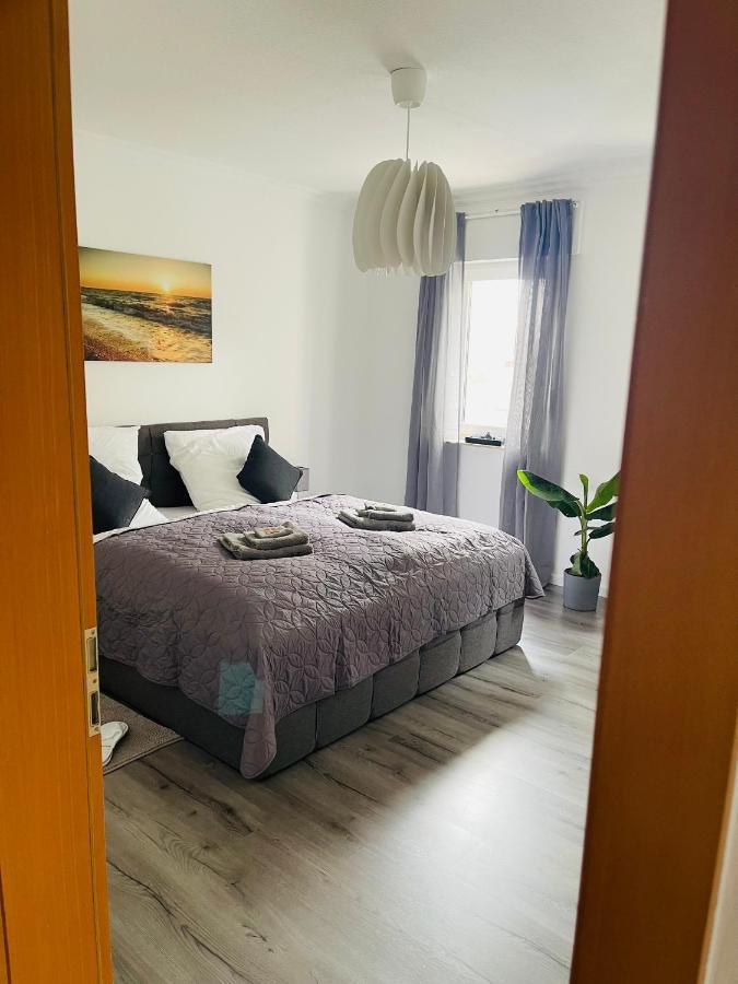 Apartment Gemuetlich*nespresso*netflix*arbeitsplatz*parkplatz