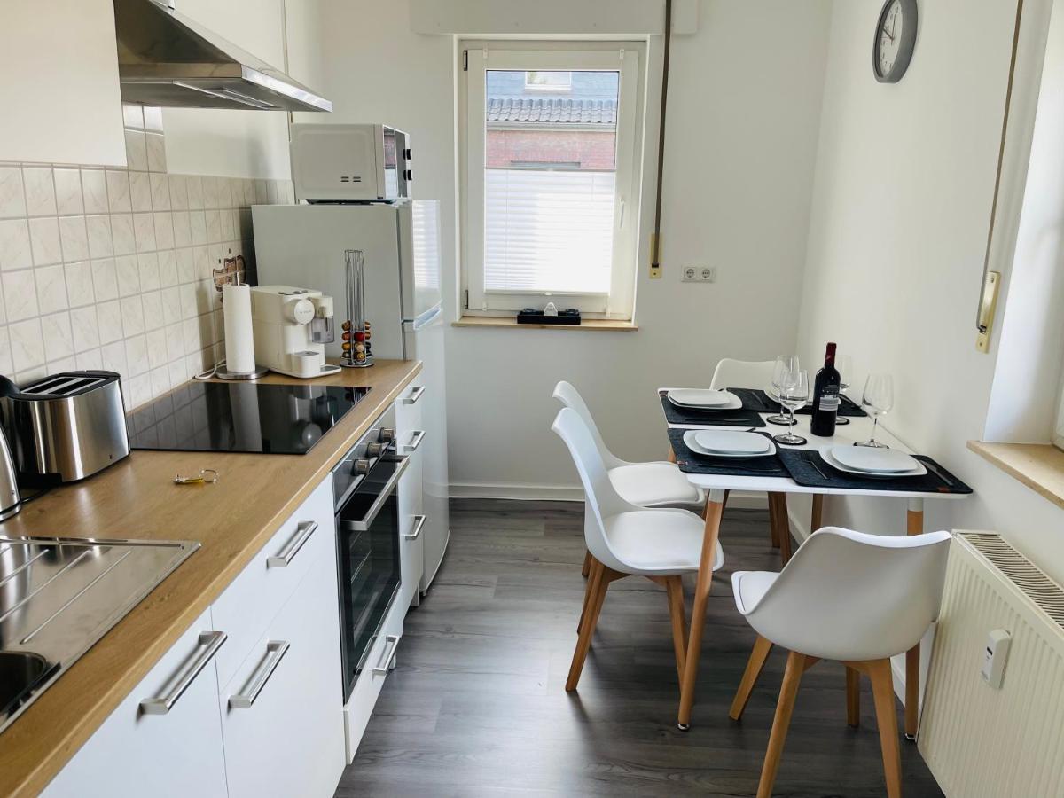 Gemuetlich*nespresso*netflix*arbeitsplatz*parkplatz Apartment *